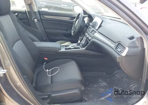 2022 Honda Accord Lx z USA, uszkodzony, nr VIN 1HGCV1F19NA011246